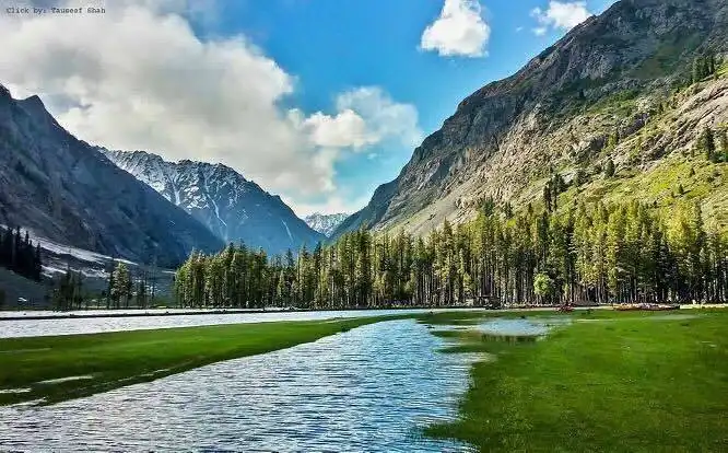 Mahodand Lake