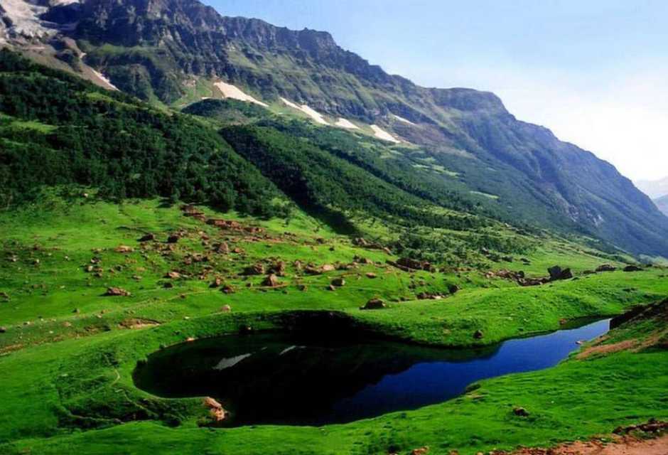 Ansoo Lake